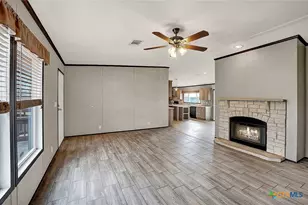 345 Shorthorn Rd, Stockdale, TX 78160 - Photo 13