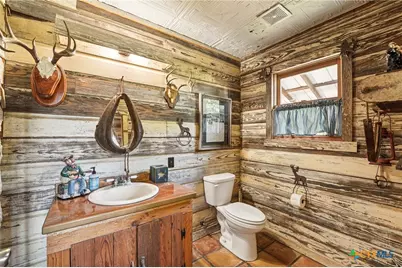 190 Private Road 3011, Lampasas, TX 76550 - Photo 35