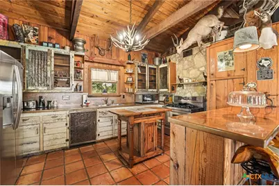 190 Private Road 3011, Lampasas, TX 76550 - Photo 33