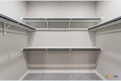 228 W Martindale, Seguin, TX 78155 - Photo 15