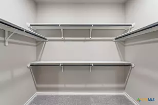 228 W Martindale, Seguin, TX 78155 - Photo 15