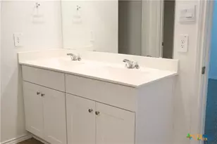 1056 Chachalaca Ct, Seguin, TX 78155 - Photo 7