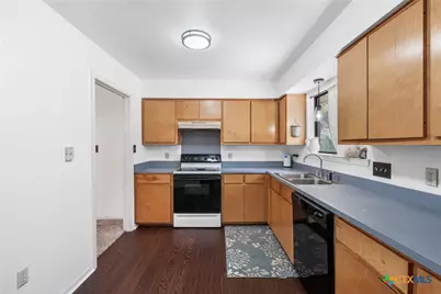 1405 Oak Park Lane, Salado, TX 76571 - Photo 11