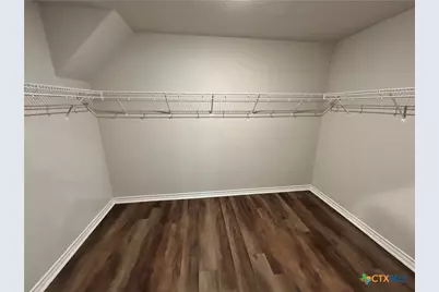 724 Stonemanor, Seguin, TX 78155 - Photo 3