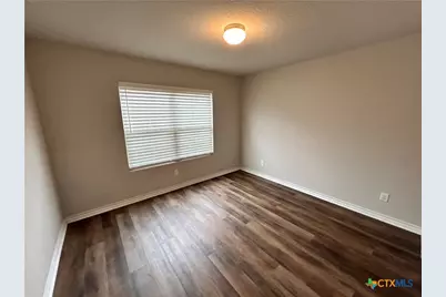 724 Stonemanor, Seguin, TX 78155 - Photo 27