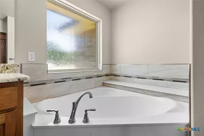 1947 N Highway 183, Lampasas, TX 76550 - Photo 19