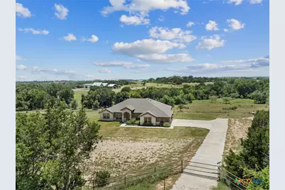 1947 N Highway 183, Lampasas, TX 76550 - Photo 35