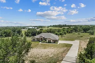 1947 N Hwy 183, Lampasas, TX 76550 - Photo 35