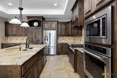 1273 Via Principale, New Braunfels, TX 78132 - Photo 7