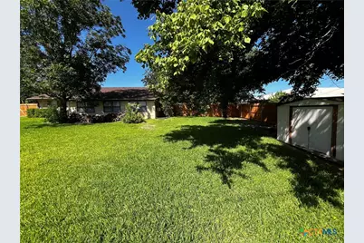 151 Mockingbird Lane, Lampasas, TX 76550 - Photo 19