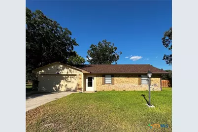151 Mockingbird Lane, Lampasas, TX 76550 - Photo 1