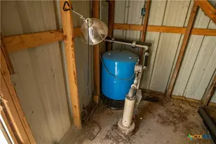 54 Bubba Palmer Rd, Cuero, TX 77954 - Photo 27