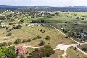 187 Tracks Trail, Center, TX 78010 - Photo 9