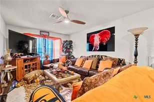 5913 Amelia Earhart Blvd, Killeen, TX 76543 - Photo 17