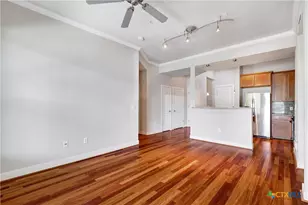 7342 Oak Manor Dr, San Antonio, TX 78229 - Photo 7