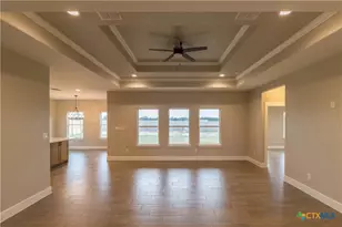 221 Colonial Ln, La Vernia, TX 78121 - Photo 7