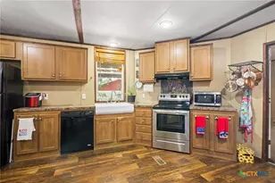 3308 Catalpa St, Victoria, TX 77901 - Photo 11