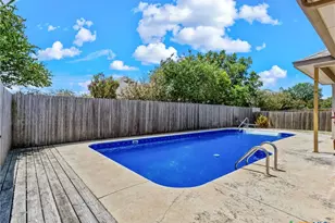 2122 Dove Crossing Dr, New Braunfels, TX 78130 - Photo 29