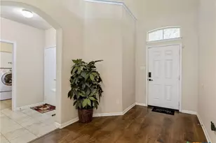 2122 Dove Crossing Dr, New Braunfels, TX 78130 - Photo 7