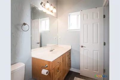 214 E Bay Avenue, Seadrift, TX 77983 - Photo 25