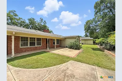 700 Park Street, Gatesville, TX 76528 - Photo 5