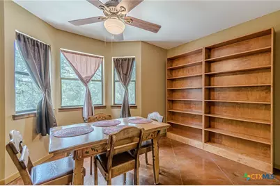 560 Bluff Ridge Court, New Braunfels, TX 78132 - Photo 11