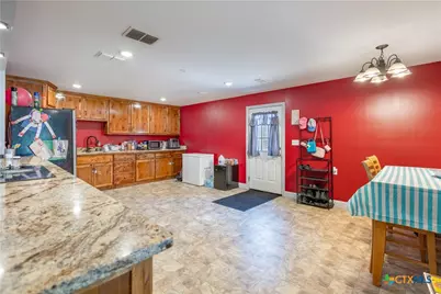 219 Burt, Yoakum, TX 77995 - Photo 3