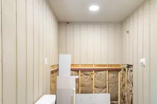 219 Burt, Yoakum, TX 77995 - Photo 21