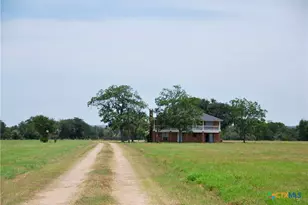 2745 Holub Rd, Schulenburg, TX 78956 - Photo 5