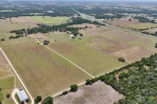 2745 Holub Rd, Schulenburg, TX 78956 - Photo 3