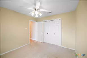 322 Green Gable Dr, Victoria, TX 77904 - Photo 17