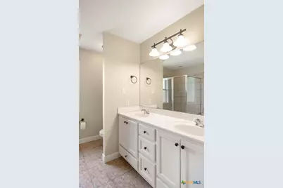 322 Green Gable Drive, Victoria, TX 77904 - Photo 15