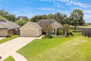 322 Green Gable Dr, Victoria, TX 77904 - Photo 31