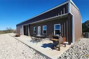 2224 Levee Rd, Bloomington, TX 77951 - Photo 3