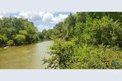 2224 Levee Road, Bloomington, TX 77951 - Photo 11