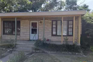 502 N Boundary St, Burnet, TX 78611 - Photo 3