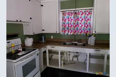 502 N Boundary Street, Burnet, TX 78611 - Photo 9