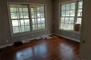 502 N Boundary St, Burnet, TX 78611 - Photo 13