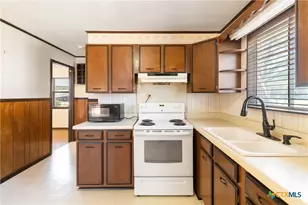 2676 Woodcrest Dr, Canyon Lake, TX 78133 - Photo 11