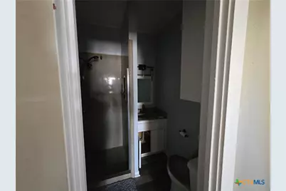 404 Fennimore Street, Gatesville, TX 76528 - Photo 17