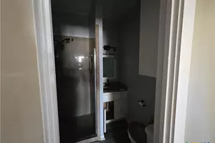 404 Fennimore St, Gatesville, TX 76528 - Photo 17