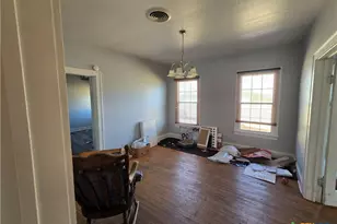 404 Fennimore St, Gatesville, TX 76528 - Photo 9