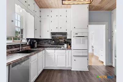 404 Fennimore Street, Gatesville, TX 76528 - Photo 5