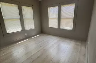 330 Adams St, Seguin, TX 78155 - Photo 11