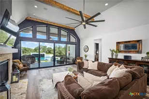 2038 Alsace, New Braunfels, TX 78132 - Photo 9