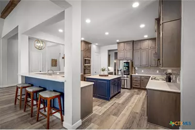 2038 Alsace, New Braunfels, TX 78132 - Photo 17