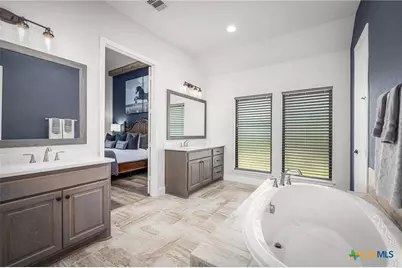 2038 Alsace, New Braunfels, TX 78132 - Photo 21