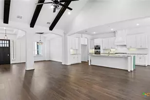 2382 Geneseo Oaks, New Braunfels, TX 78132 - Photo 9