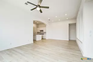 340 Fountain Grass Dr, San Marcos, TX 78666 - Photo 15