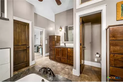 2101 Passare, New Braunfels, TX 78132 - Photo 23